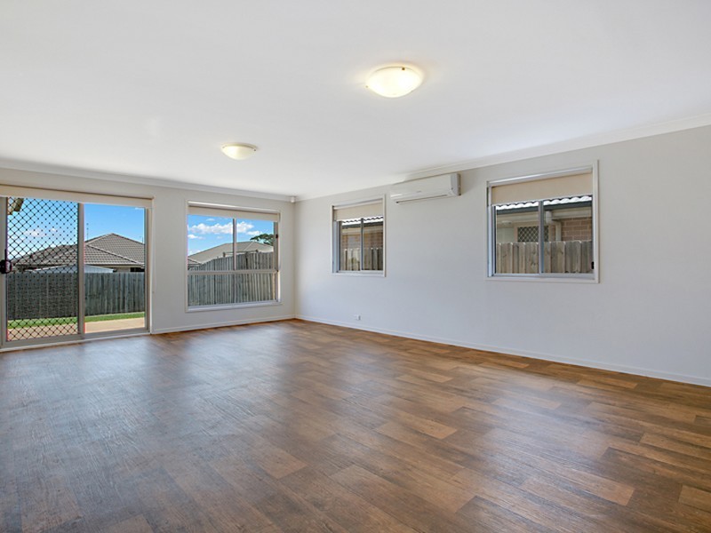 43 Longley Avenue, Elderslie NSW 2570