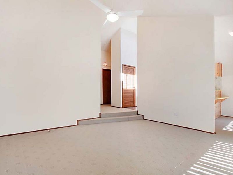 6/11 Woolpack Street, Elderslie NSW 2570