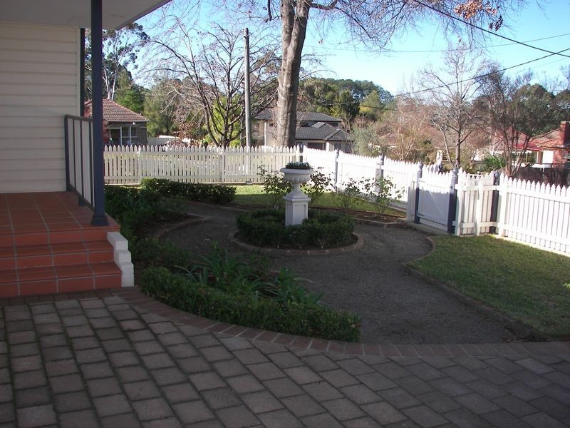12 VICTORY AVENUE, Camden NSW 2570