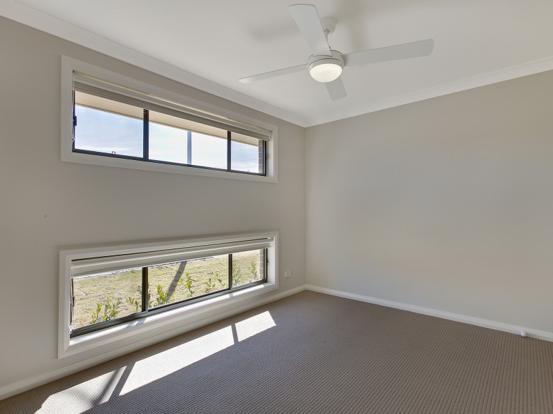 7 Asimus Circuit, Elderslie NSW 2570