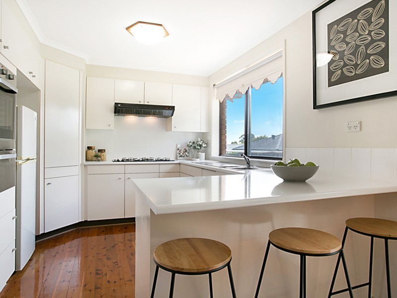 9 Yangtze Place, Kearns NSW 2558