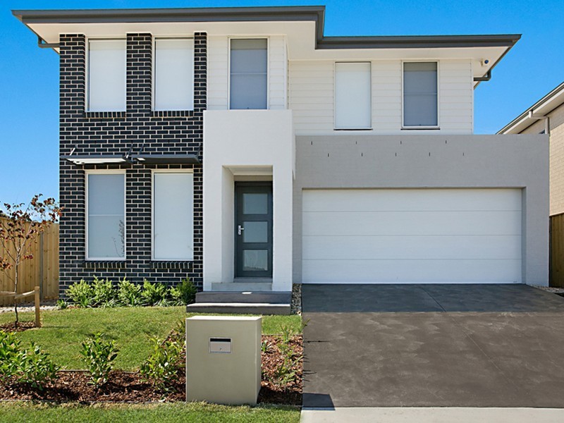 14 Bethany Cove, Catherine Field NSW 2557
