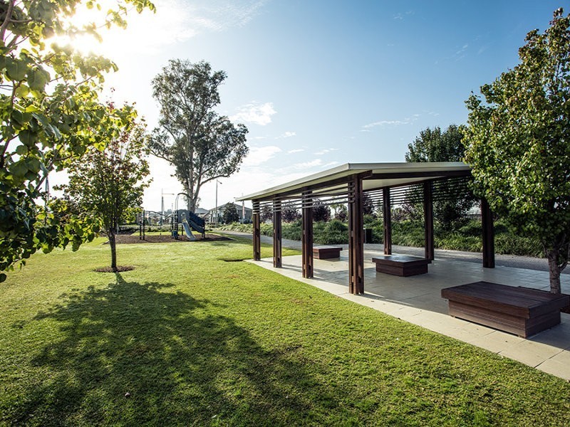 18 Ravenwood Street, Catherine Field NSW 2557