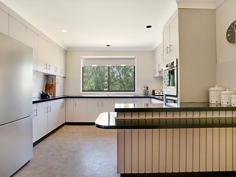 31 Wilson Crescent, Narellan NSW 2567