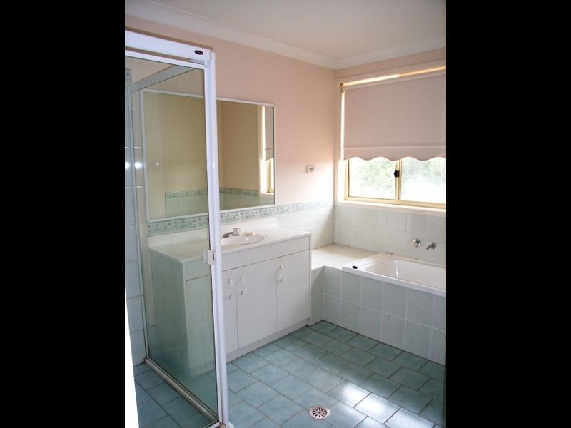 3 Blaxcell Place, Harrington Park NSW 2567