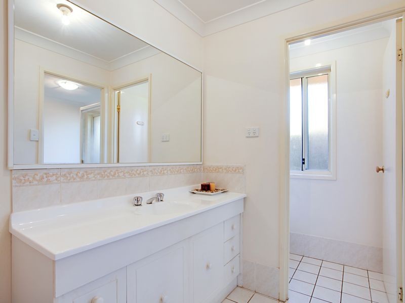 25 James Bailey Drive, Harrington Park NSW 2567