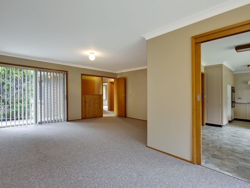 13 Hawkey Crescent, Camden NSW 2570