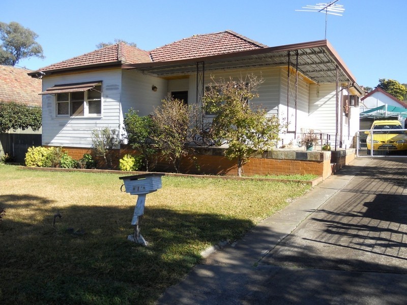 7 KIMBARRA AVENUE, Camden NSW 2570