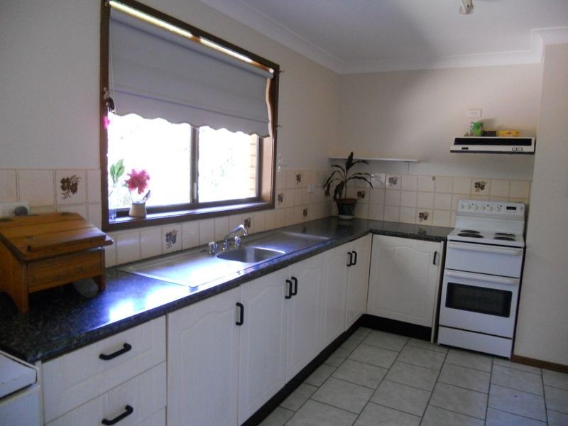 72 PINDARI AVENUE, Camden NSW 2570