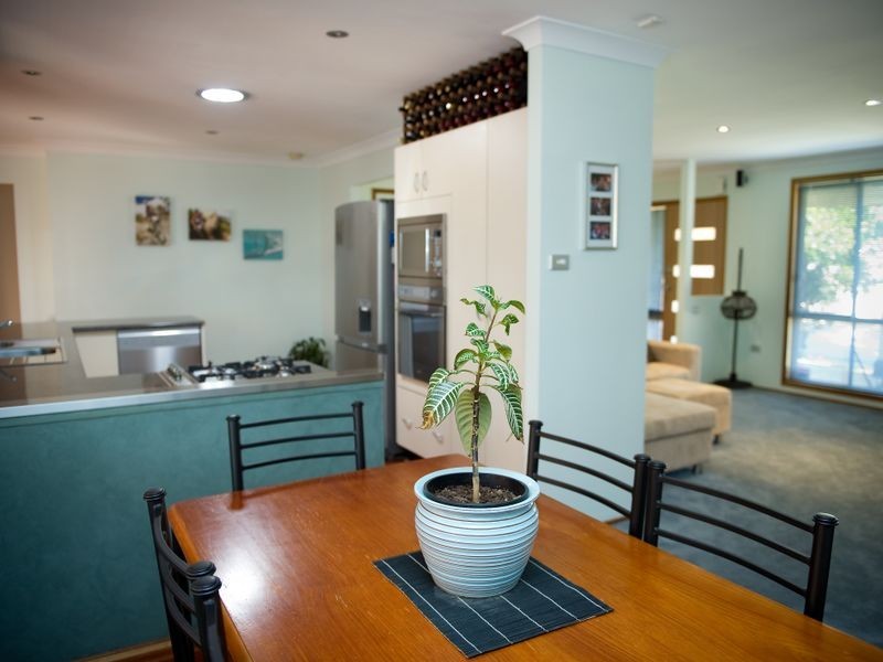 8 YULAN ROAD, Narellan Vale NSW 2567