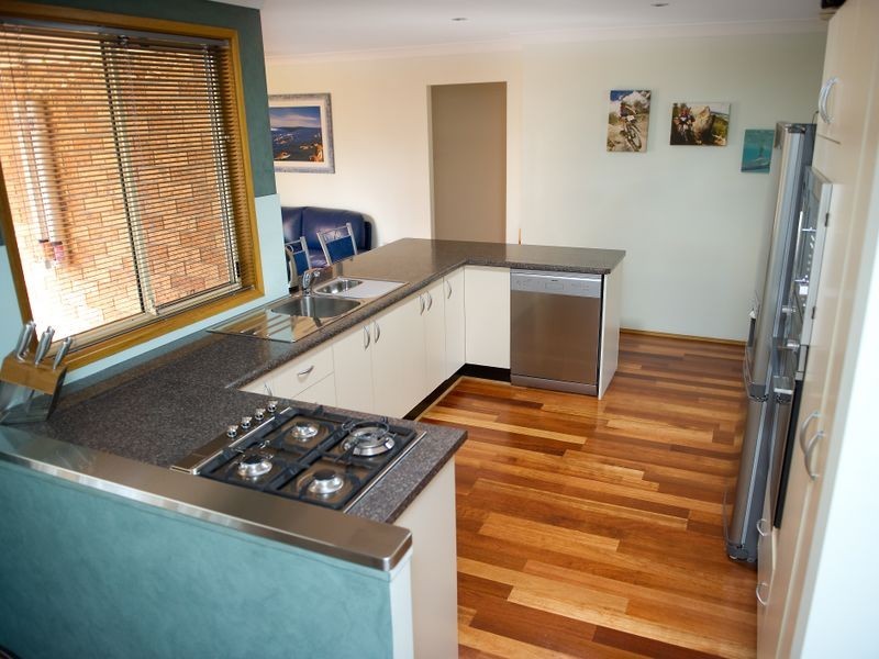 8 YULAN ROAD, Narellan Vale NSW 2567