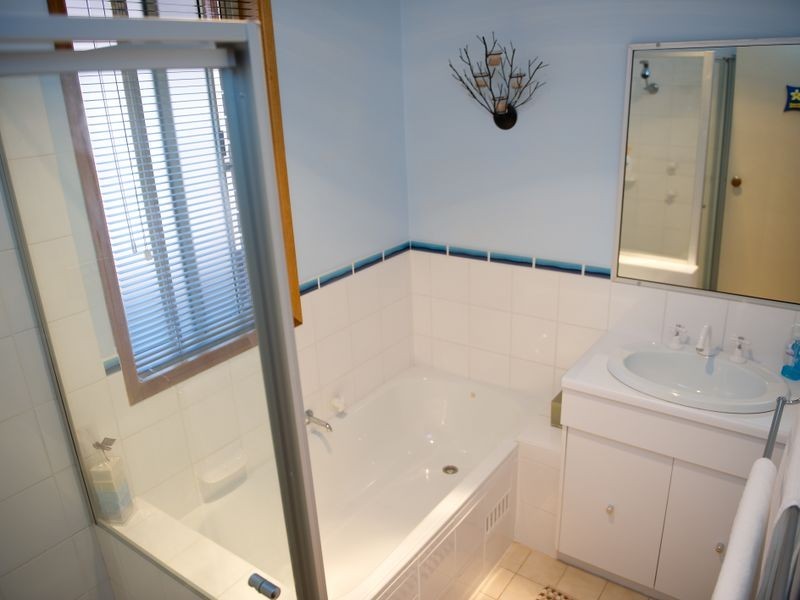 8 YULAN ROAD, Narellan Vale NSW 2567