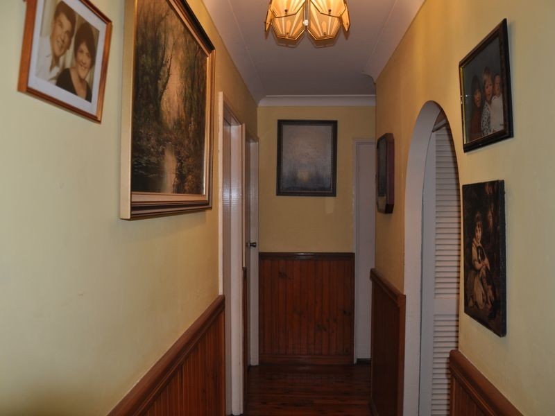 11 BLIGH AVENUE, Camden South NSW 2570