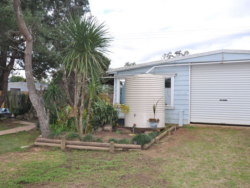 11 BLIGH AVENUE, Camden South NSW 2570