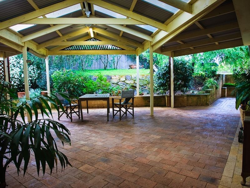 5 English Avenue, Camden South NSW 2570