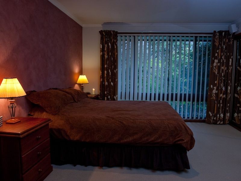 5 English Avenue, Camden South NSW 2570