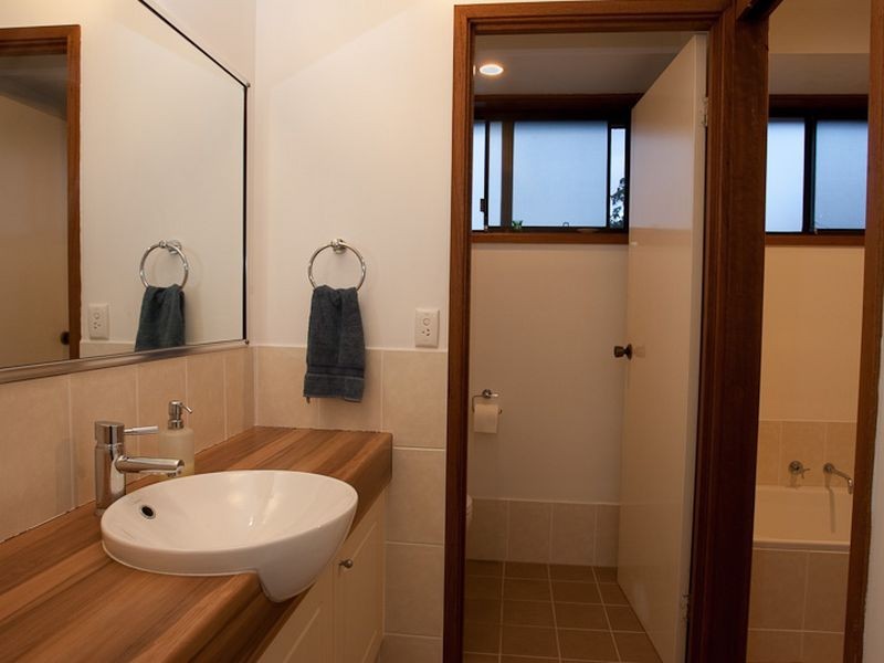 5 English Avenue, Camden South NSW 2570