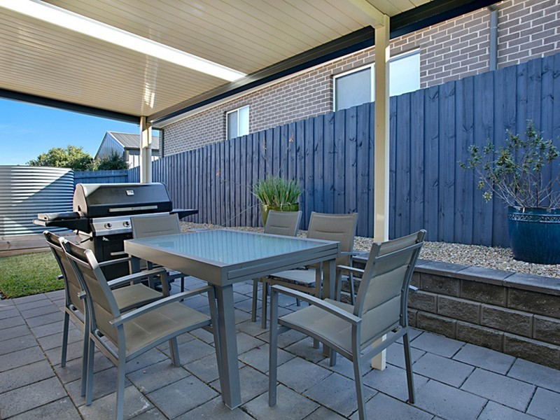 15 Dewpoint Drive, Spring Farm NSW 2570