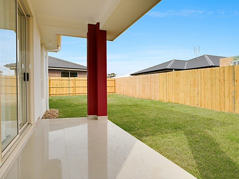 18 Parrott Street, Elderslie NSW 2570