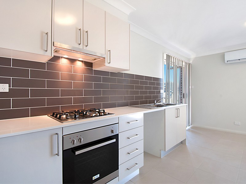 36 B McGovern Street, Spring Farm NSW 2570