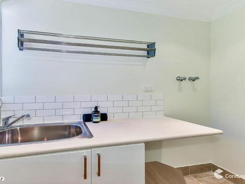 70 Macarthur Road, Elderslie NSW 2570