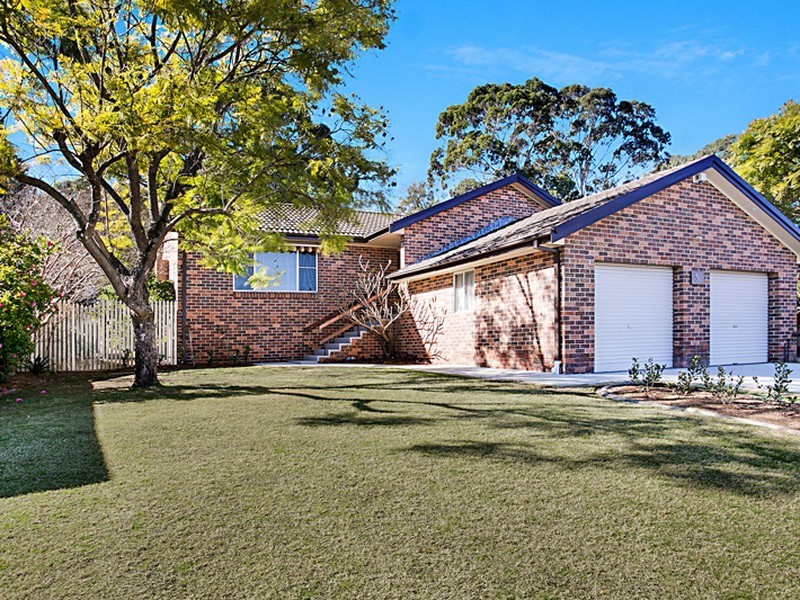 30 Thompson Place, Camden South NSW 2570
