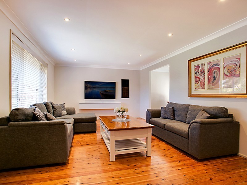 30 Thompson Place, Camden South NSW 2570