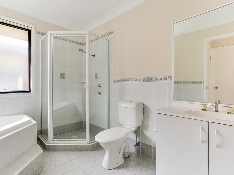 10 Saddle Close, Currans Hill NSW 2567