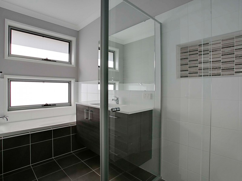 23 Kale Road, Spring Farm NSW 2570