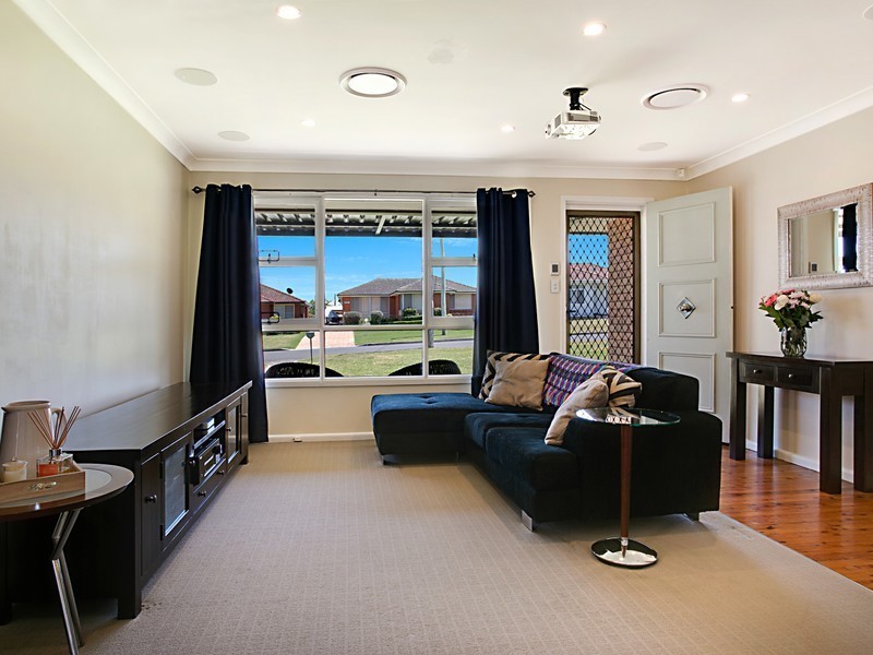 31 Wilson Crescent, Narellan NSW 2567