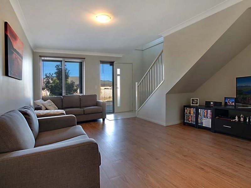 5 Bandara Circuit, Spring Farm NSW 2570