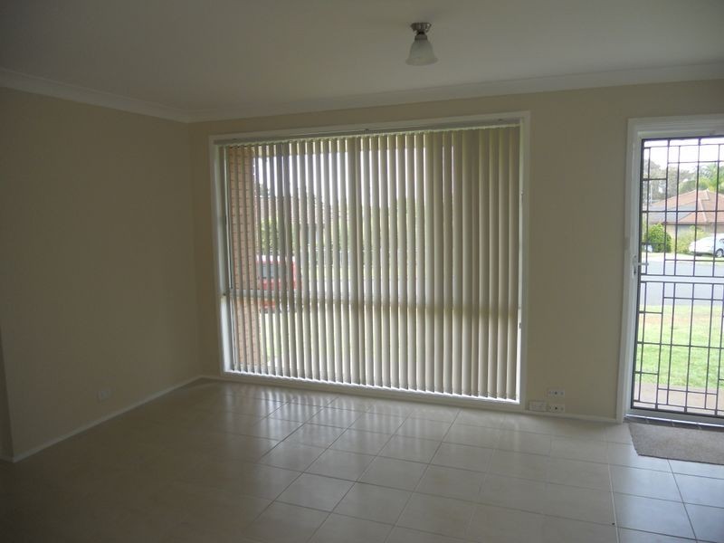 5 Woodland Crescent, Narellan NSW 2567