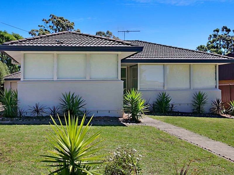2 Cruikshank Avenue, Elderslie NSW 2570