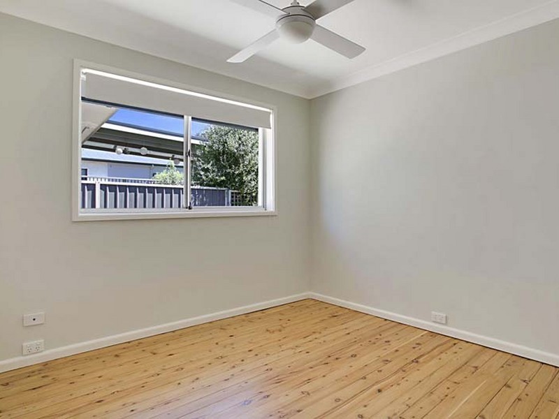 2 Cruikshank Avenue, Elderslie NSW 2570