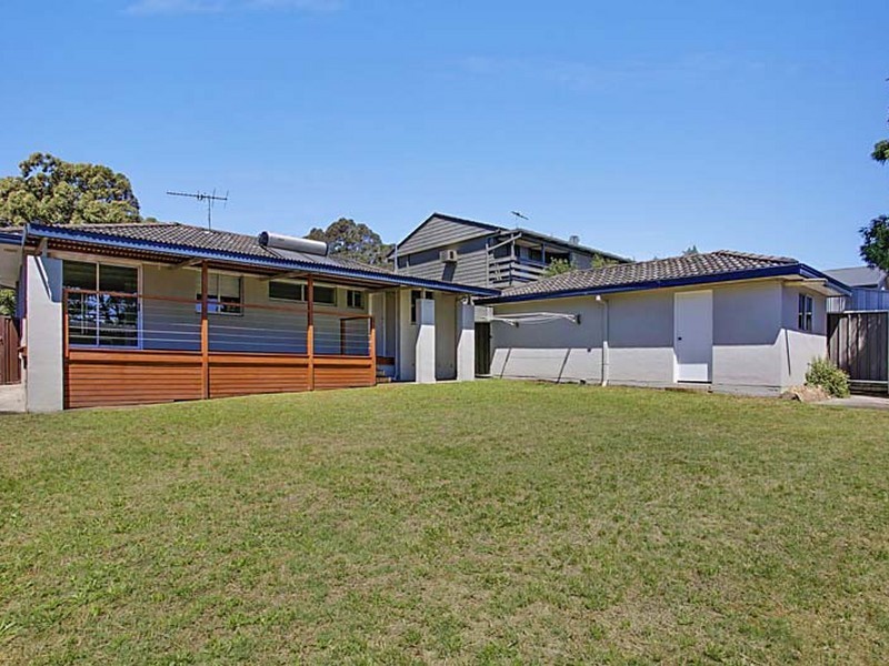 2 Cruikshank Avenue, Elderslie NSW 2570