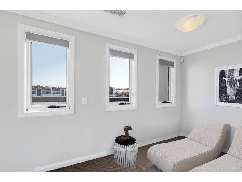 Lot 303 Shannon Way, Oran Park NSW 2570