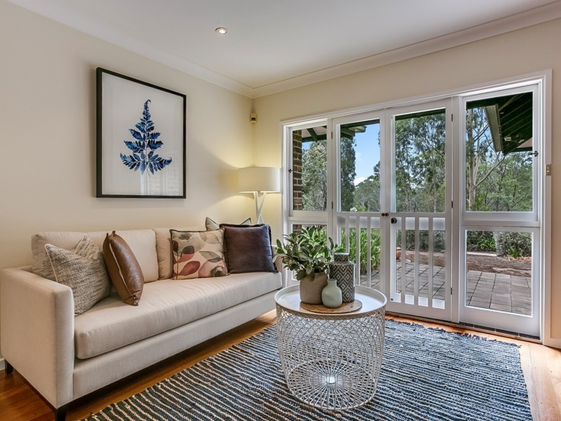 27 Martine Avenue, Camden South NSW 2570