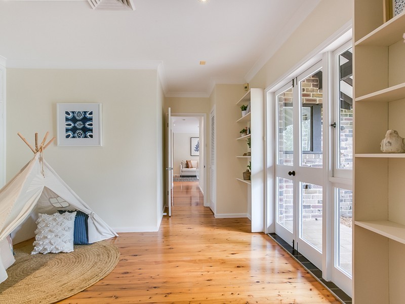 27 Martine Avenue, Camden South NSW 2570