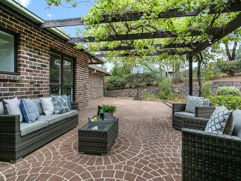 27 Martine Avenue, Camden South NSW 2570