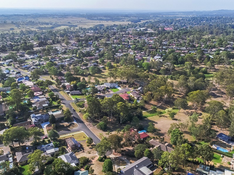 27 Martine Avenue, Camden South NSW 2570