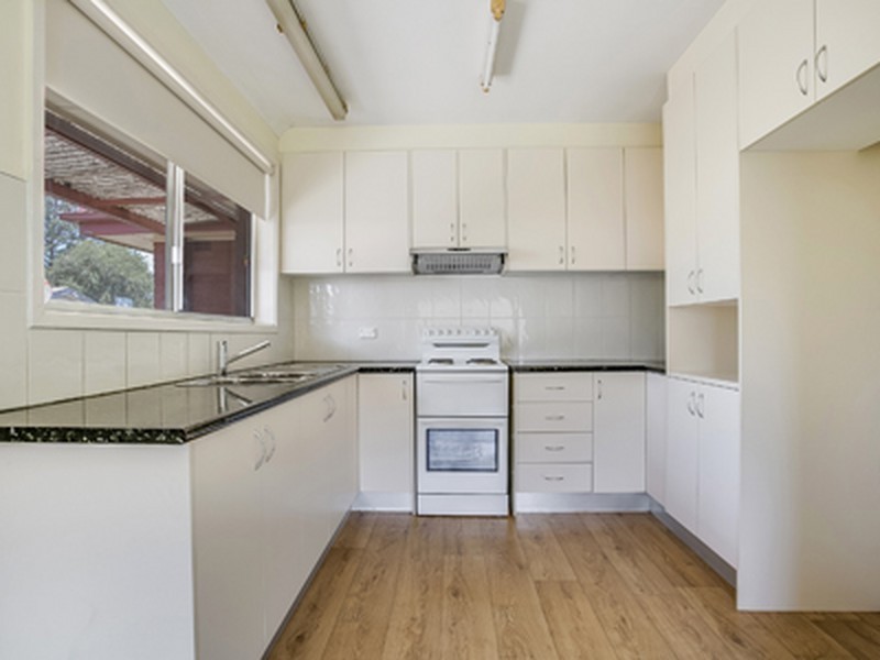 72 York Street, Tahmoor NSW 2573