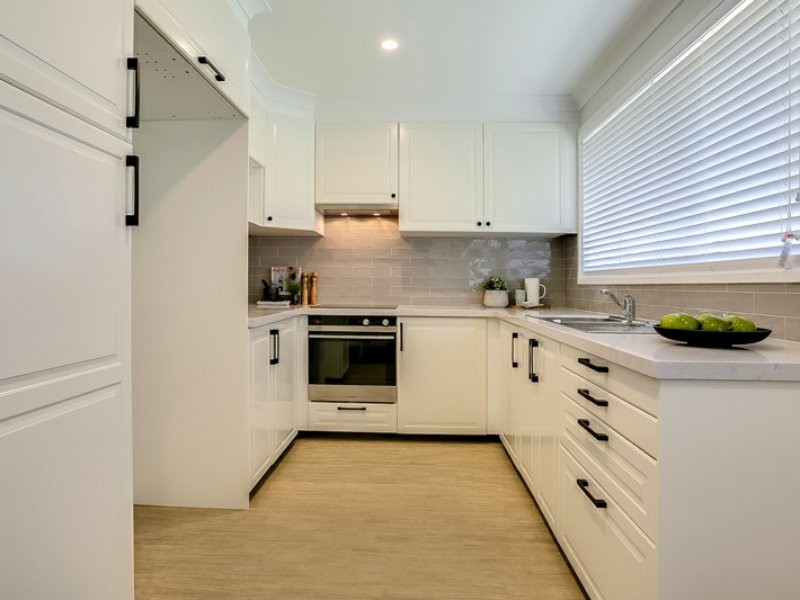 6 Faithfull Street, Elderslie NSW 2570