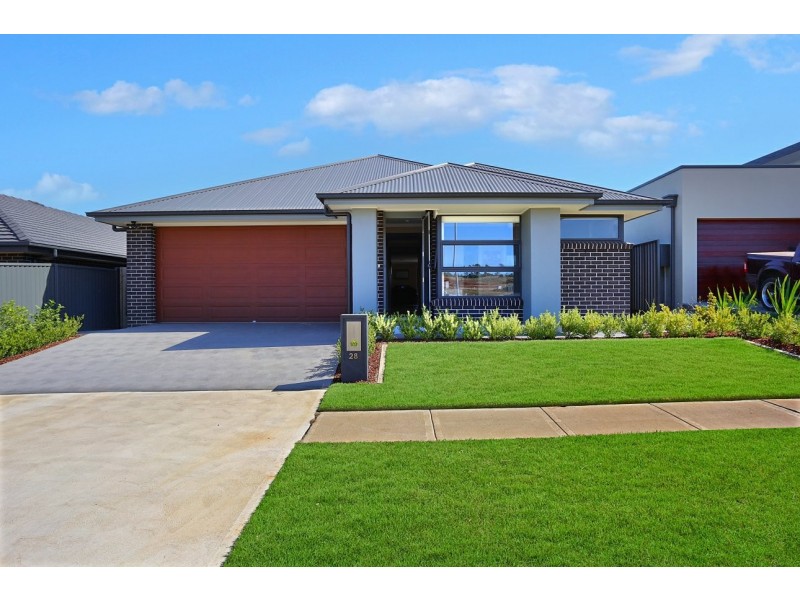 28 Austen Boulevard, Spring Farm NSW 2570