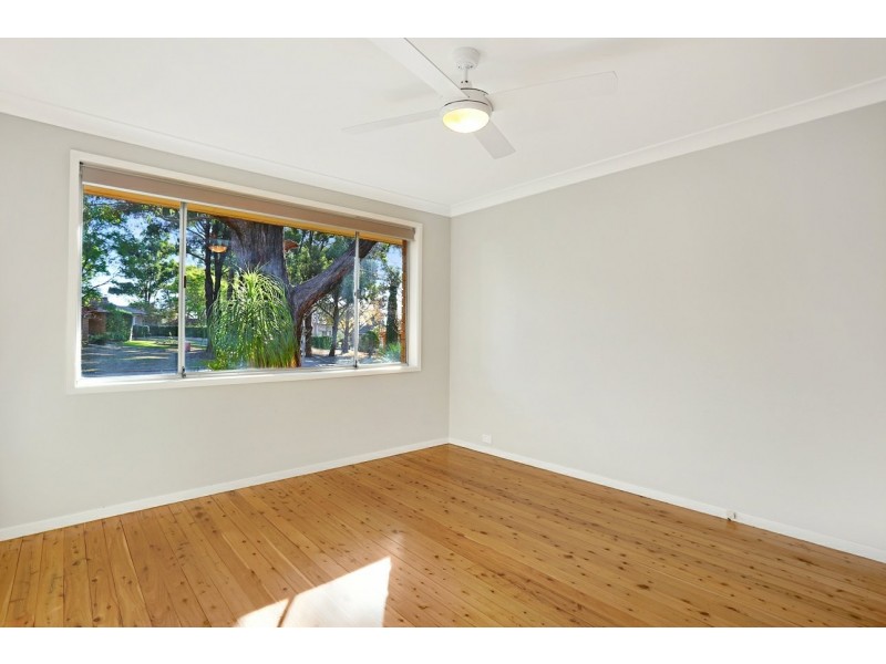 11 Marsden Avenue, Elderslie NSW 2570