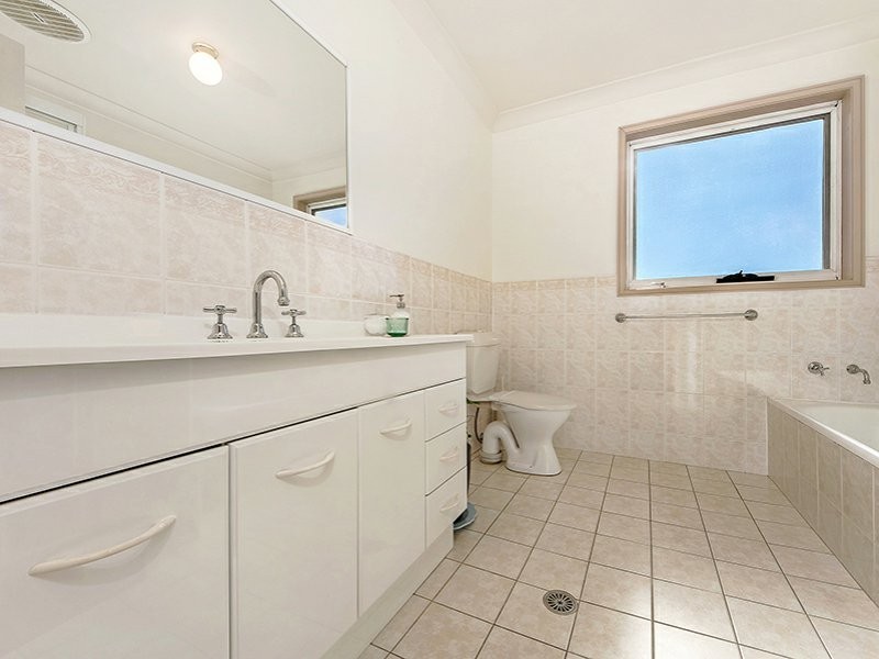 9/18 – 36 Glenfield Drive, Currans Hill NSW 2567