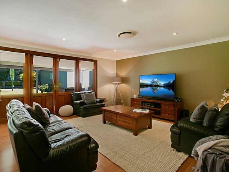 29 Berallier Drive, Camden South NSW 2570