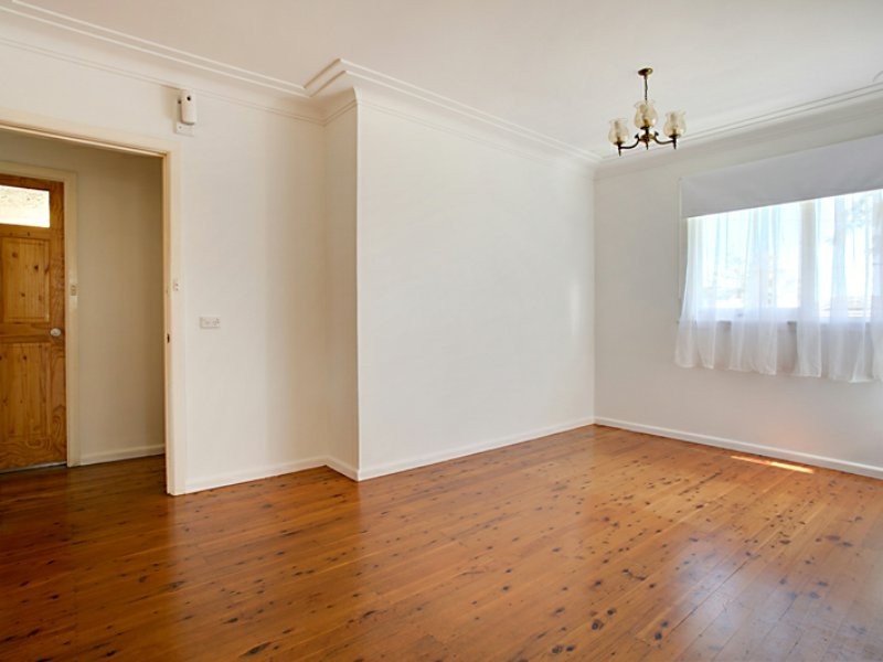 94 Pindari Avenue, Camden NSW 2570