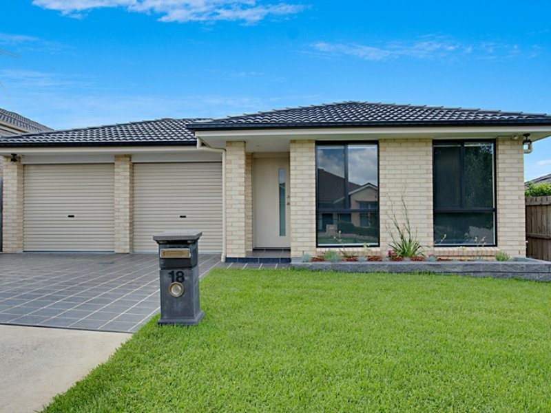 18 Montazah Street, Spring Farm NSW 2570
