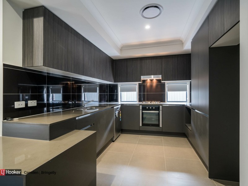 28 Egan Crescent, Cobbitty NSW 2570