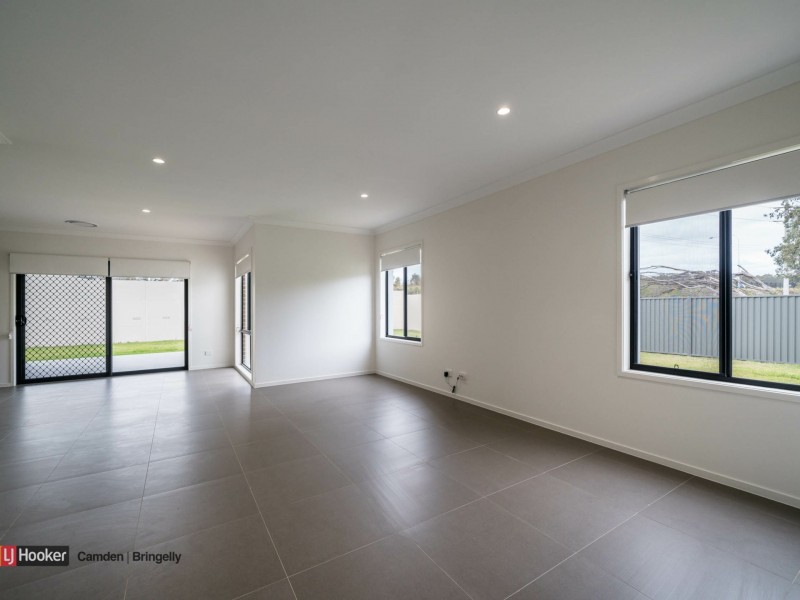 28 Egan Crescent, Cobbitty NSW 2570